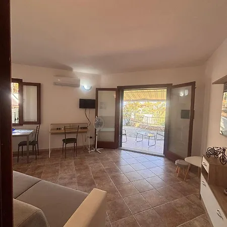 Vista Mare House Appartamento Tanaunella